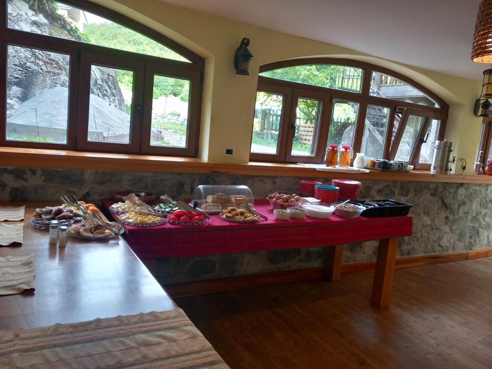 Hostel Valbona Valbone Eksteriør billede
